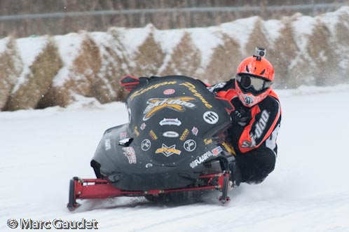 1/320 sec at f / 6.3