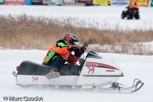 1/800 sec at f / 5.0