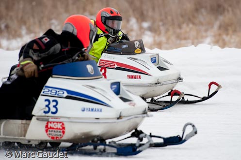 1/1000 sec at f / 4.8